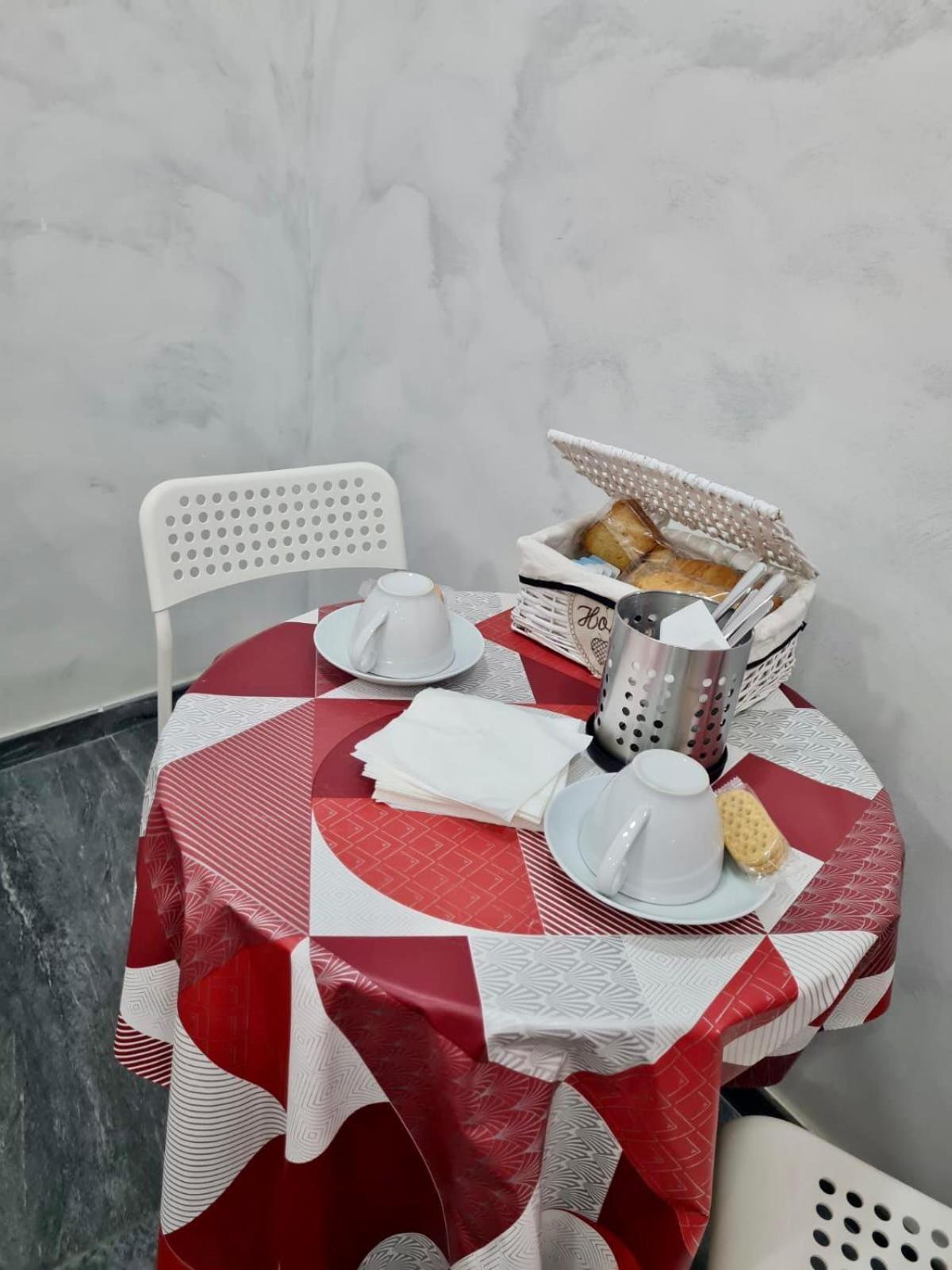 נאפולי Clale Rooms מראה חיצוני תמונה