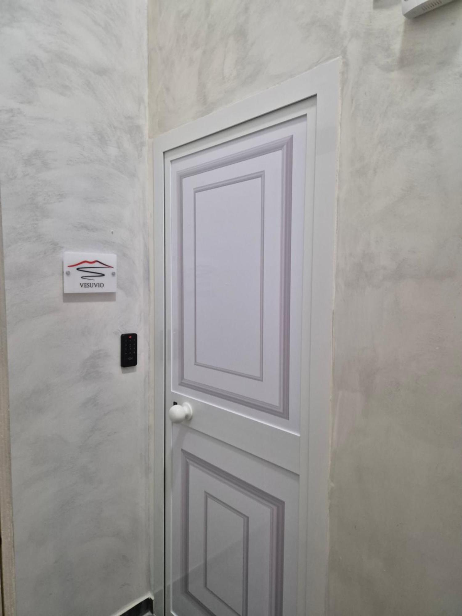 נאפולי Clale Rooms מראה חיצוני תמונה